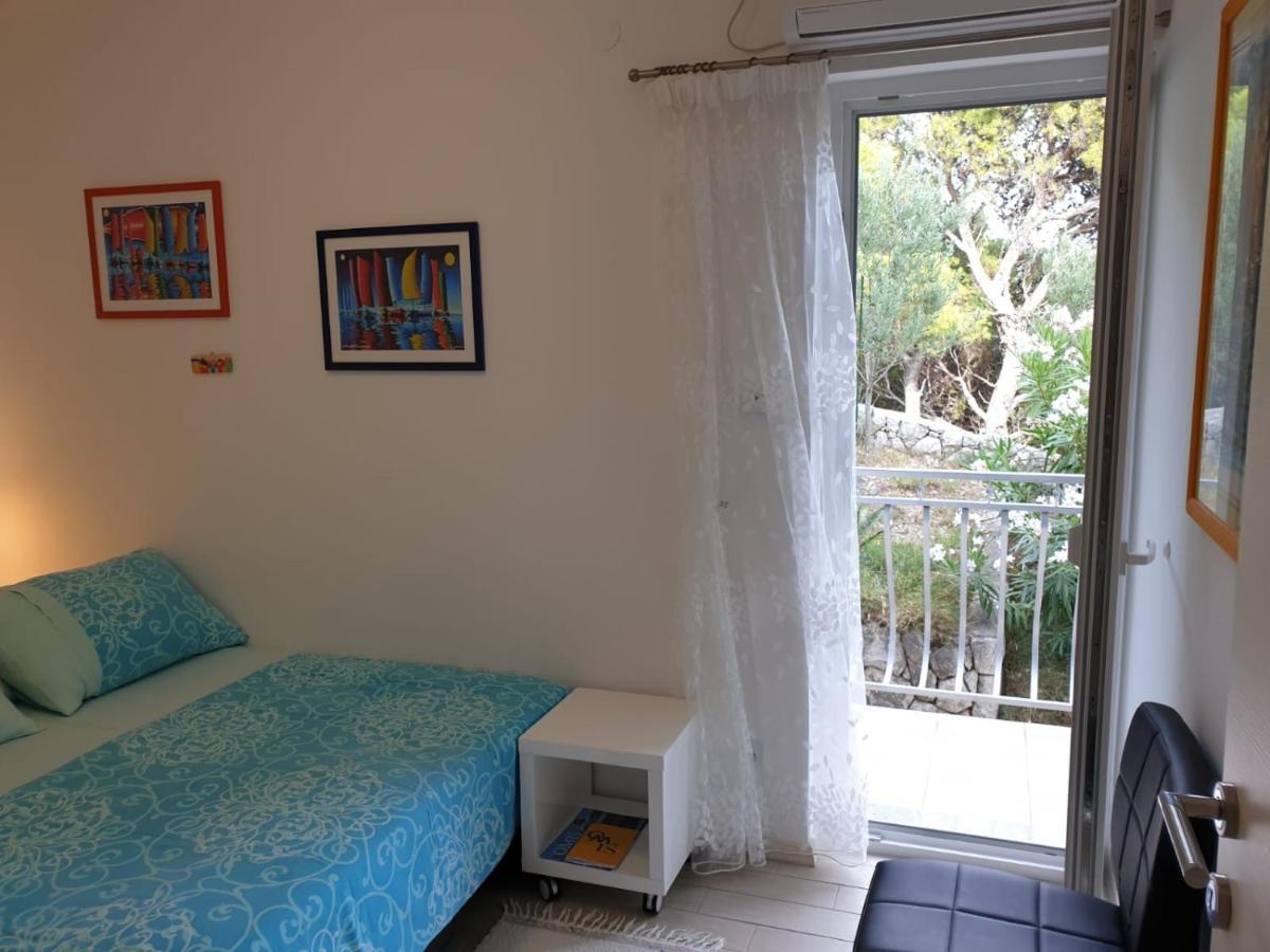 Apartments Kuzmanic Omis Exterior photo